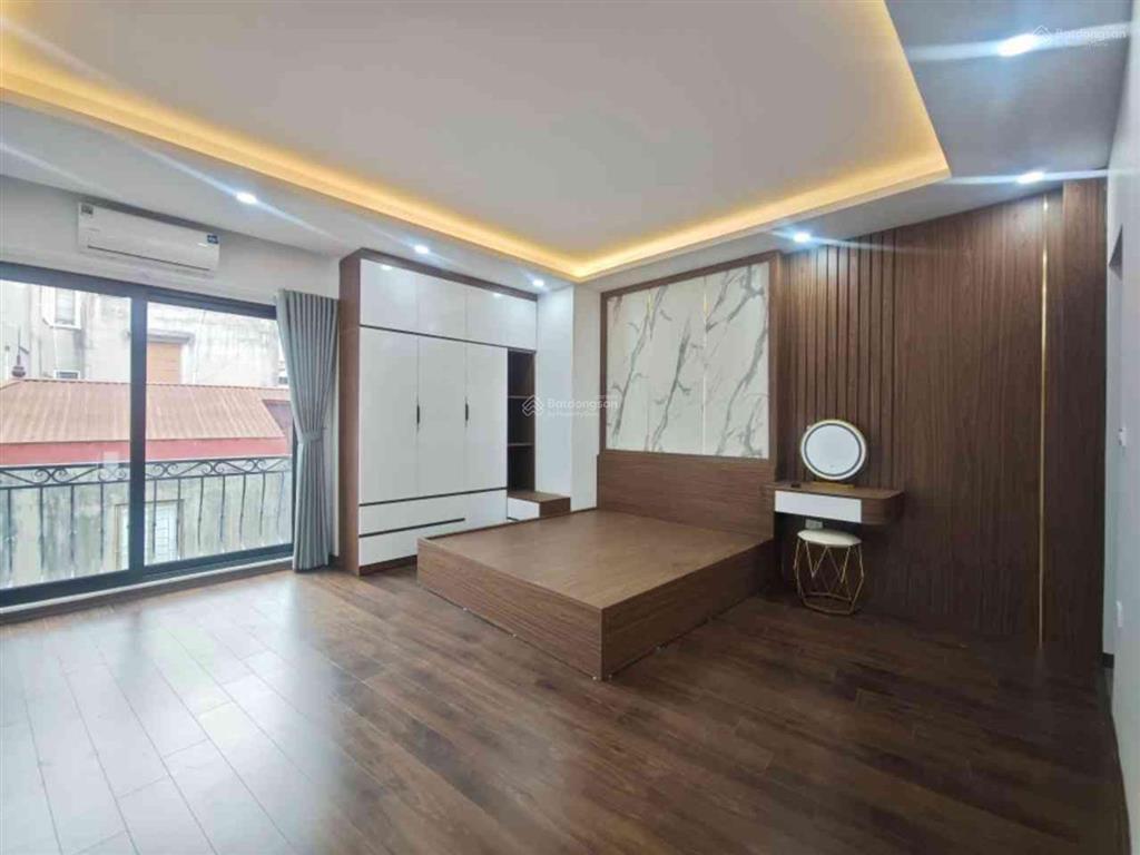 Bán nhà mới 7 tầng thang máy đường cầu giấy gần bảo tín minh châu, sổ đỏ chính chủ quanh 10 tỷ