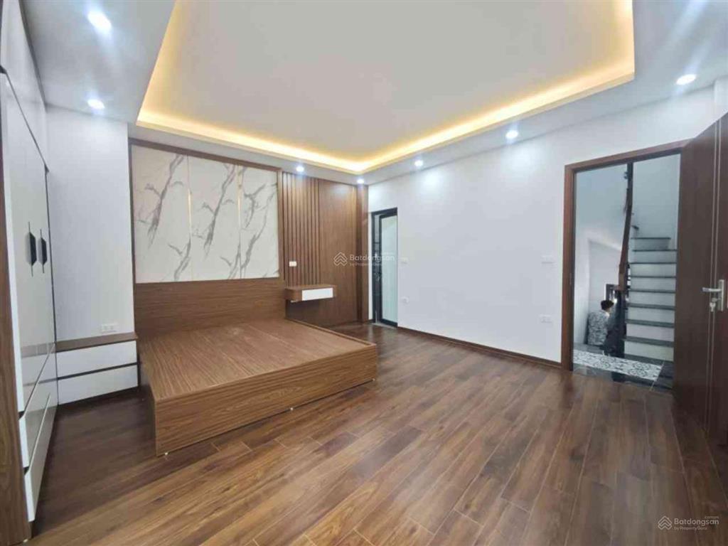 Bán nhà mới 7 tầng thang máy đường cầu giấy gần bảo tín minh châu, sổ đỏ chính chủ quanh 10 tỷ