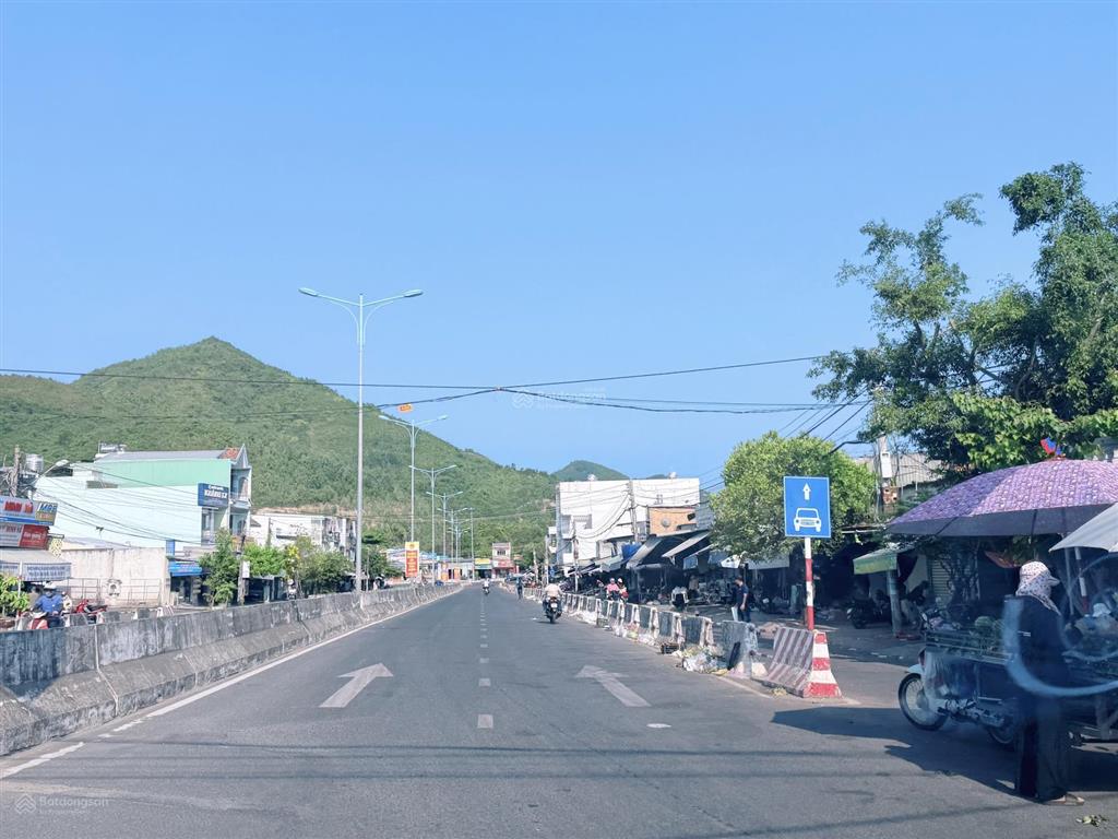 1929,8m2 ngang 20m có thổ cư mặt tiền tỉnh lộ 3 giá rẻ đầu tư