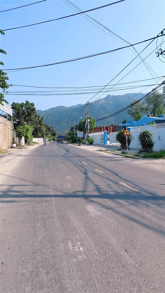 1929,8m2 ngang 20m có thổ cư mặt tiền tỉnh lộ 3 giá rẻ đầu tư