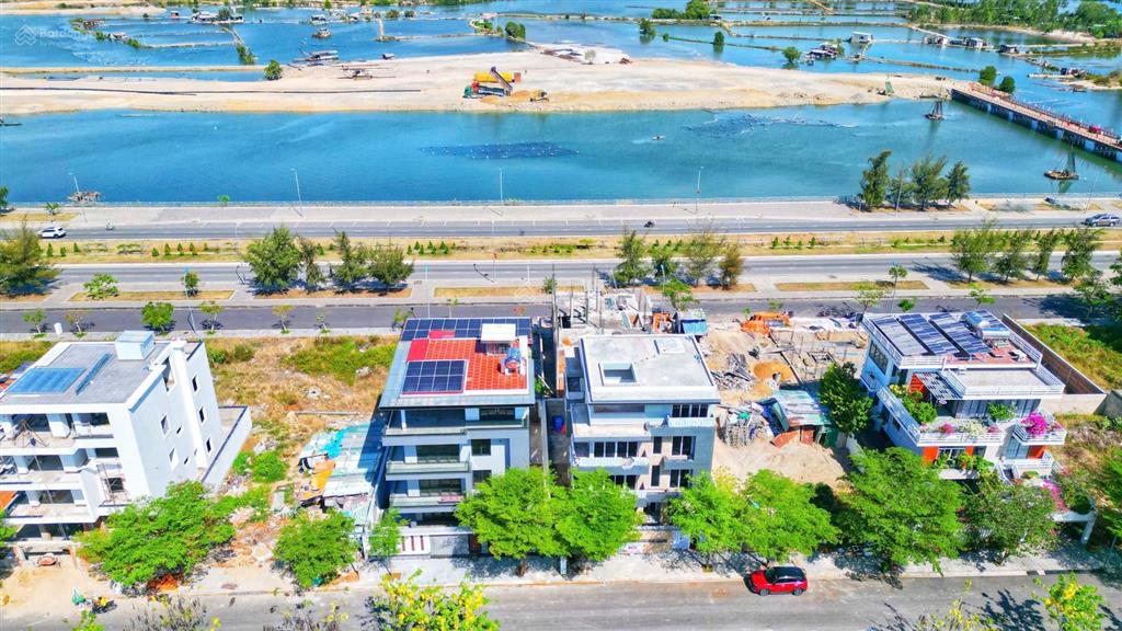 Nhà biệt thự 300m2 ngang 15m kđt an bình tân  kề bên sun charmora city
