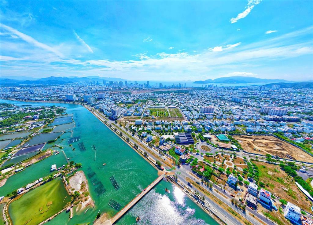 Nhà biệt thự 300m2 ngang 15m kđt an bình tân  kề bên sun charmora city