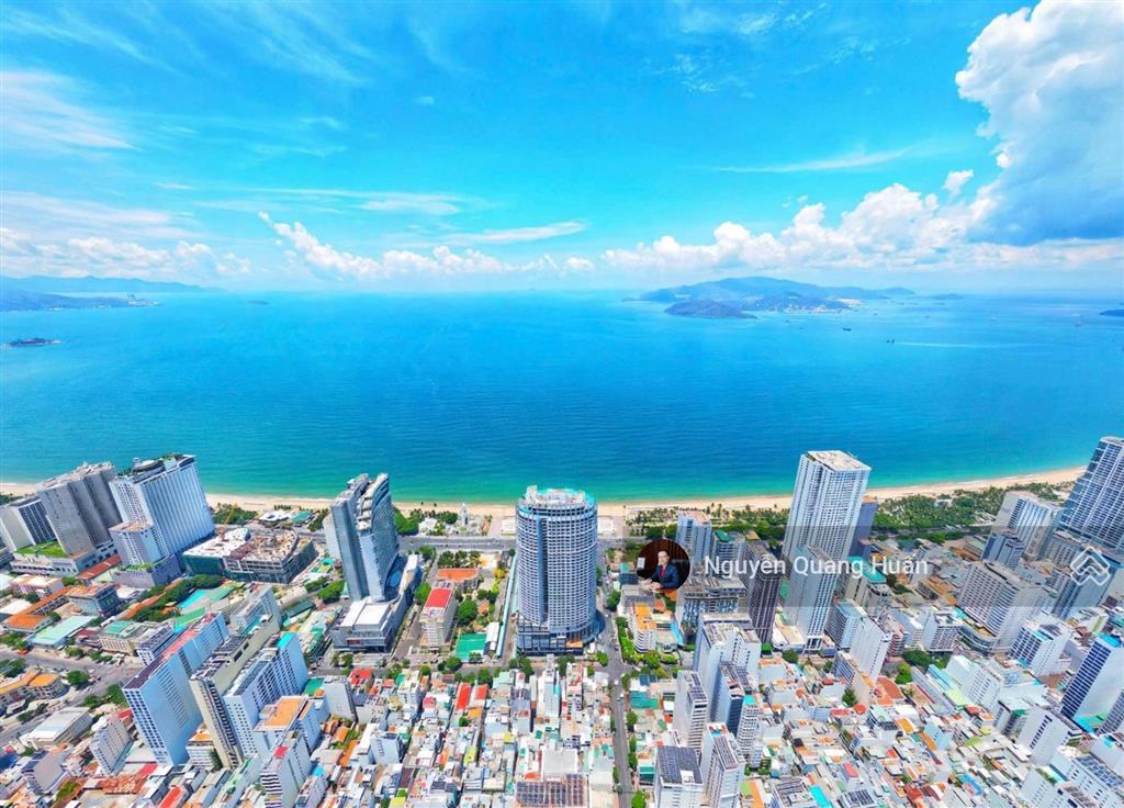 Bán nhà mặt tiền nguyễn thị minh khai 107,8m2 ngang 7,4m có sẵn hđ thuê dòng tiền ổn định