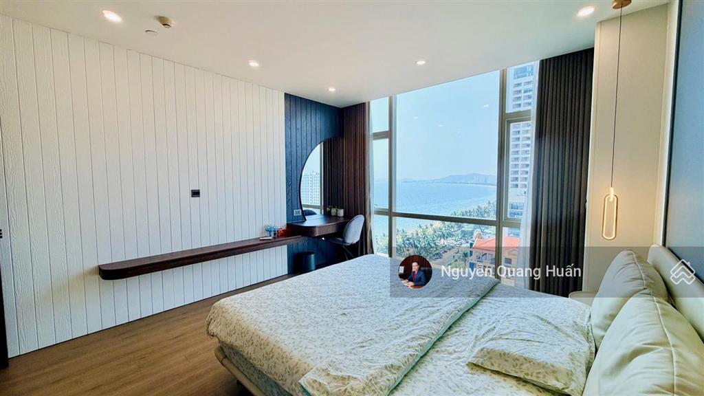 Căn góc 3 phòng ngủ nha trang center, trực diện biển trần phú 18 tỷ