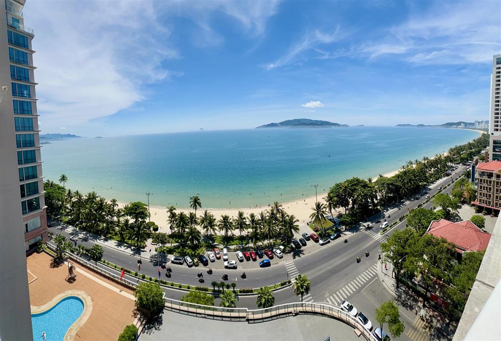 Căn góc 3 phòng ngủ nha trang center, trực diện biển trần phú 18 tỷ