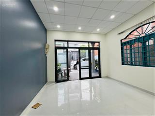 Hàng hiếm thủ đức, nhà cấp 4 diện tích khủng, sát mặt tiền p. linh trung  ngang 5.2m, hẻm oto