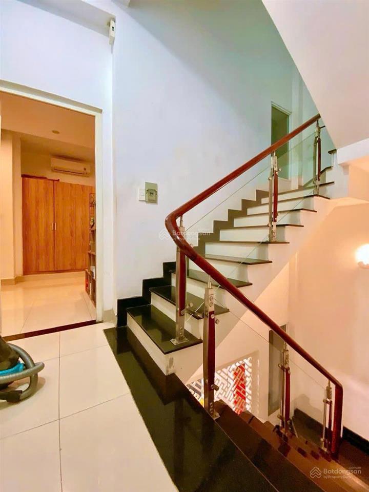 Nhà chủ xây tâm huyết 4 tầng ngang 7mhẻm xe hơi trường thọsát đặng văn bi
