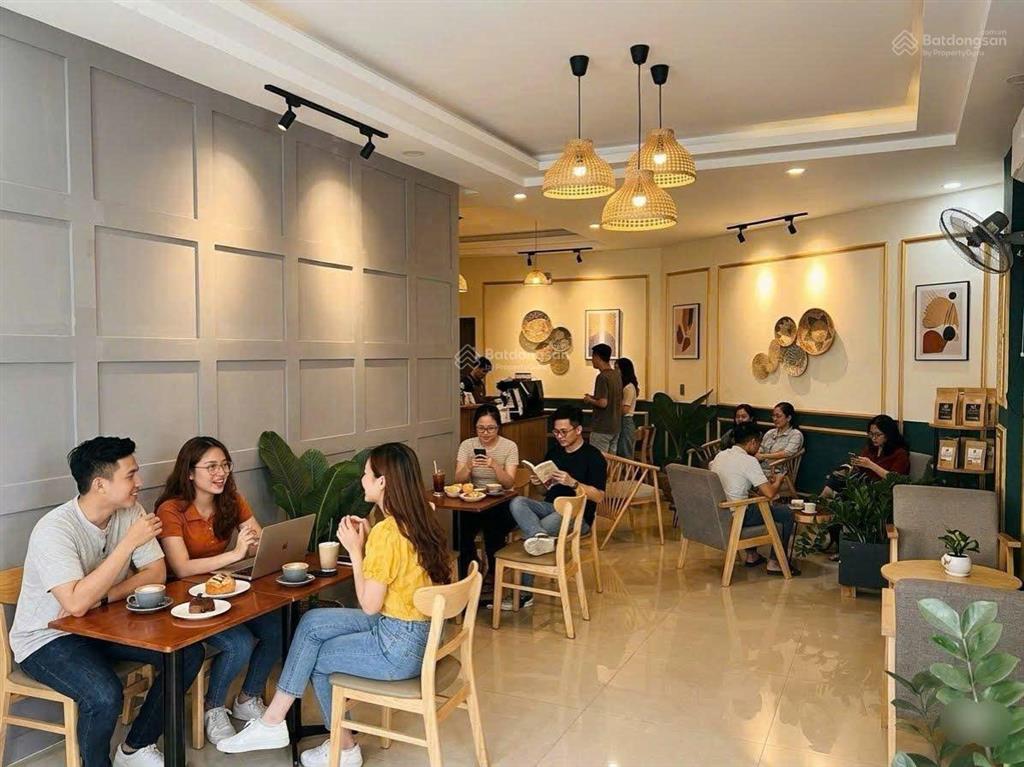 Giảm mạnh 2 tỷtòa 4 tầng góc 3 mặt tiền nổi bậtngay hoàng diệu 2, linh trung, 150m2ngang 12m