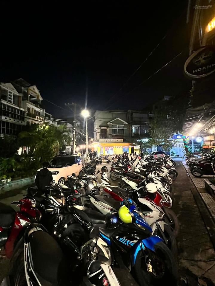 Giảm mạnh 2 tỷtòa 4 tầng góc 3 mặt tiền nổi bậtngay hoàng diệu 2, linh trung, 150m2ngang 12m