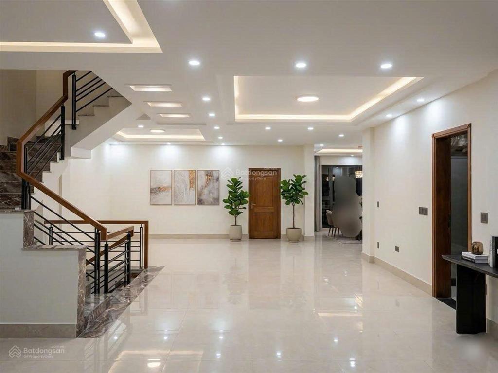 Giảm mạnh 2 tỷtòa 4 tầng góc 3 mặt tiền nổi bậtngay hoàng diệu 2, linh trung, 150m2ngang 12m