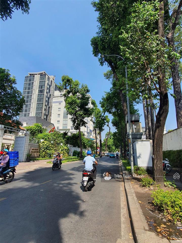 Siêu phẩm khan hiếm mt lê quý đôn ngay võ văn tần, dt 11x22, 2 tầnghđt 300tr/th , giá bán 209 tỷ