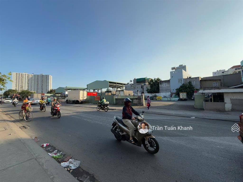 Chỉ 69 triệu/m2 dành cho quỹ đất 7021 m2 xây chung cư 33 tầng mặt tiền đường đào trí, quận 7