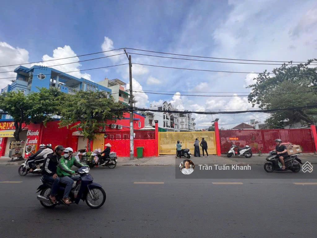 Cần chuyển nhượng quỹ đất 2195m2 mặt tiền thoại ngọc hầu, phú thạnh, tân phú, giá 410 tỷ