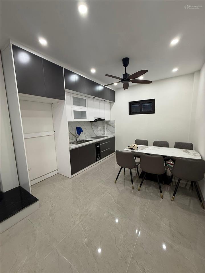 Siêu phẩm lô góc giá tốt 5 tầng 51m2 tại vũ xuân thiều, 8,3 tỷ, chính chủ uy tín