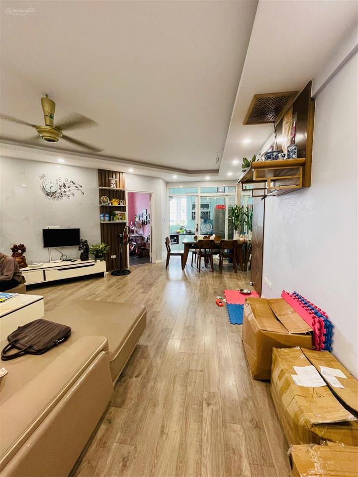 Bán ch trung tâm thanh xuân 90m2, 2pn, 1wc giá 7,3 tỷ