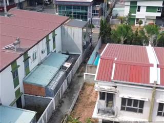 Kẹt tiền bán gấp căn góc 2 mặt tiền tại oasis