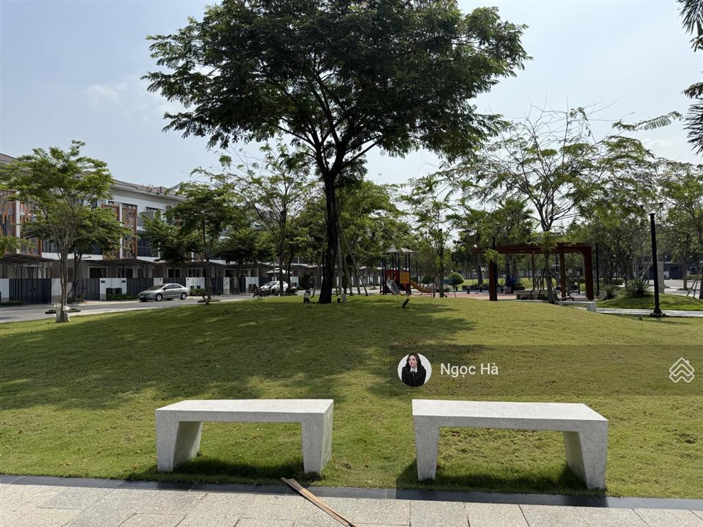 Nhà 3 tầng tiến độ giá tốt nhất tại suncasa central