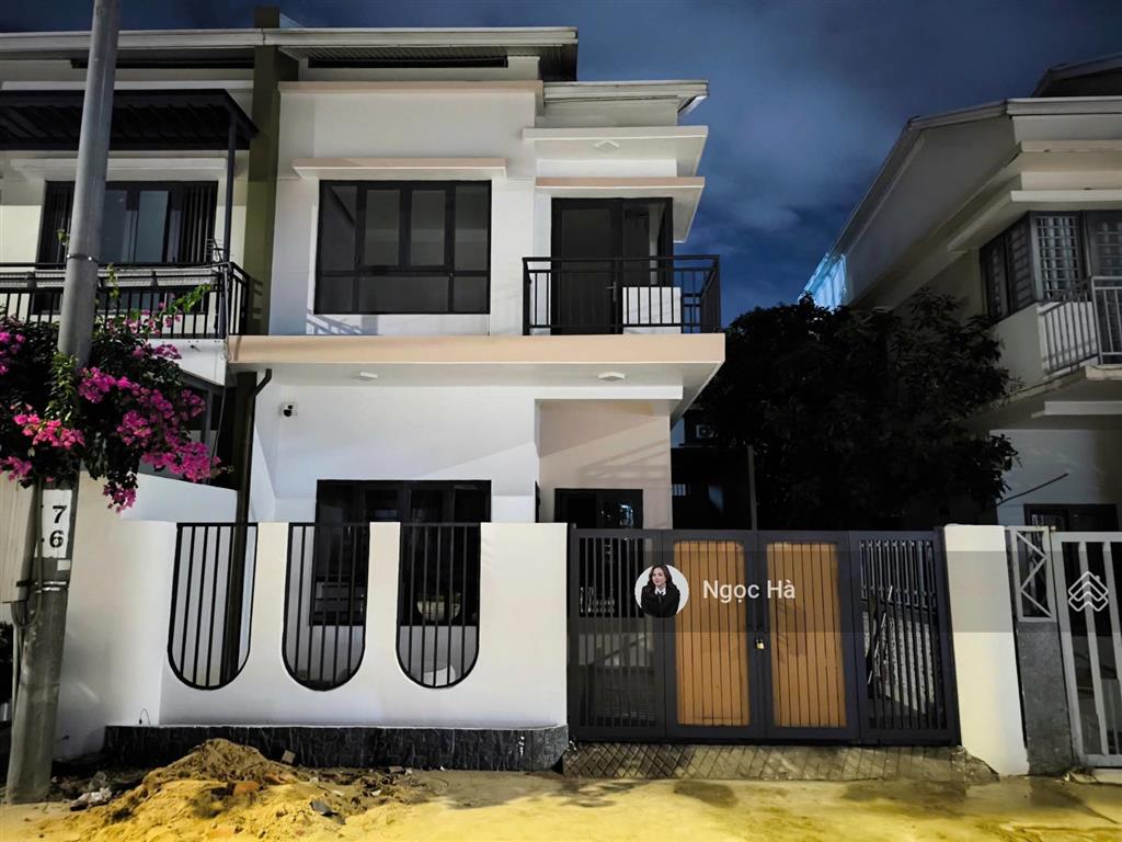 Căn góc 2 mặt tiền diện giá siêu tốt tại oasis city