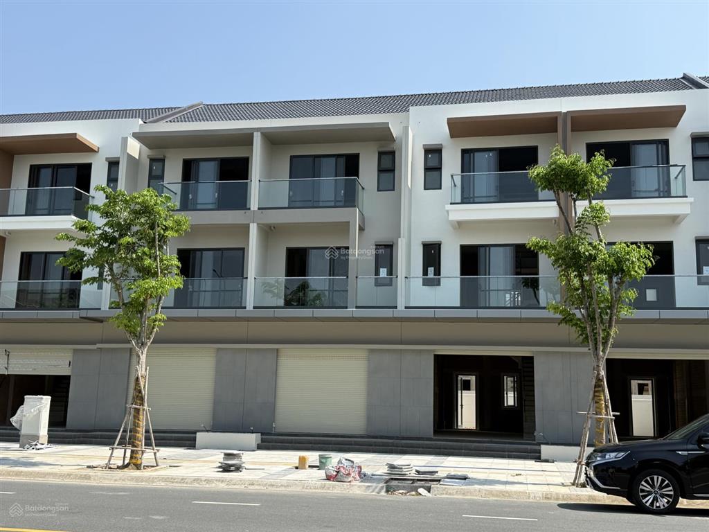 Shophouse suncasa square nhận nhà ngay