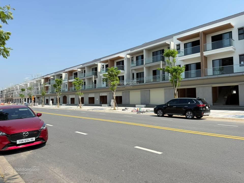 Shophouse suncasa square nhận nhà ngay