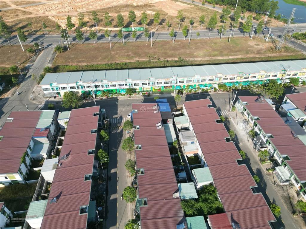 Bán căn liên kế vườn tại kđt oasis city giáp đại học việt đức