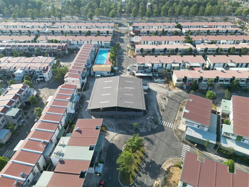 Duy nhất 1 căn oasis city giá chỉ 1ty550