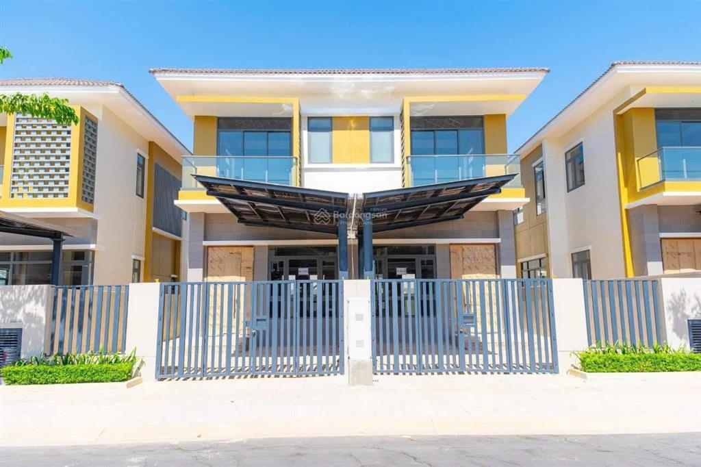 Duy nhất 1 căn song lập chỉ 5ty050 chỉ thanh toán 30% nhận nhà