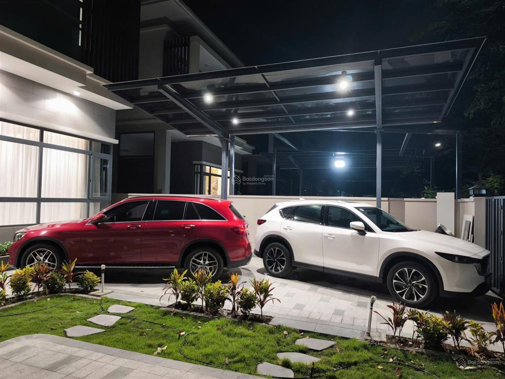 Biệt thự đơn lập 250m2 tại suncasa giá hot
