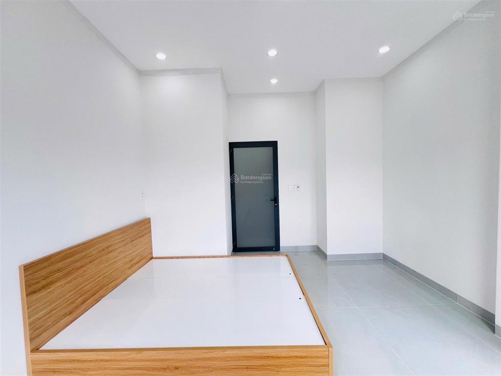 Nhà 2 tầng tại oasis city sổ sẵn