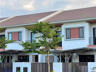 Nhà phố 2 tầng sổ hồng sẵn tại tphcm chỉ 2ty9