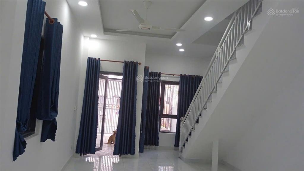 Nhà liên kế vườn hoàn thiện sẵn tại kđt oasis city