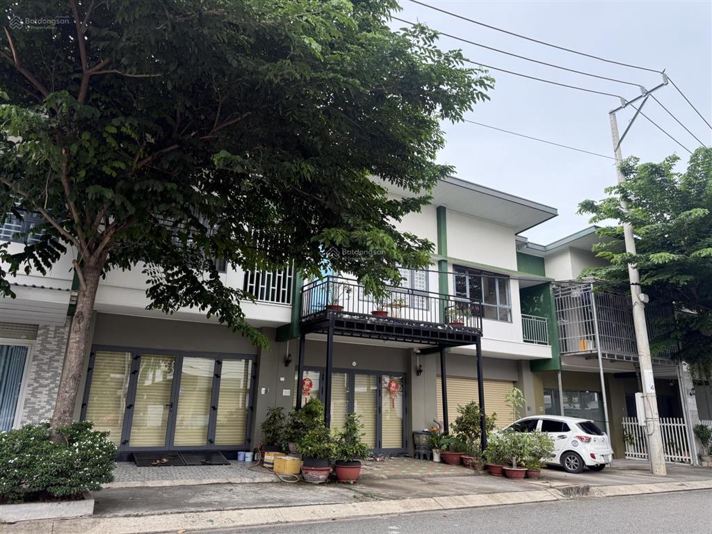 Nhà phố tại oasis city chỉ thanh toán 400600tr