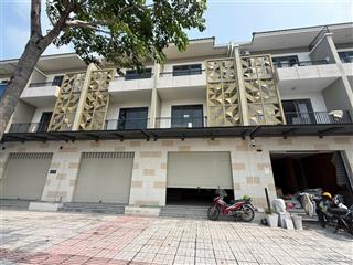 Shophouse 3 tầng trục n17 đối diện quỹ đất tmdv