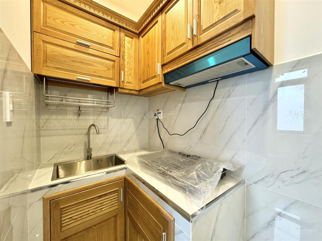 Cho thuê phòng 40m2 full nội thất tại cát lái, quận 2