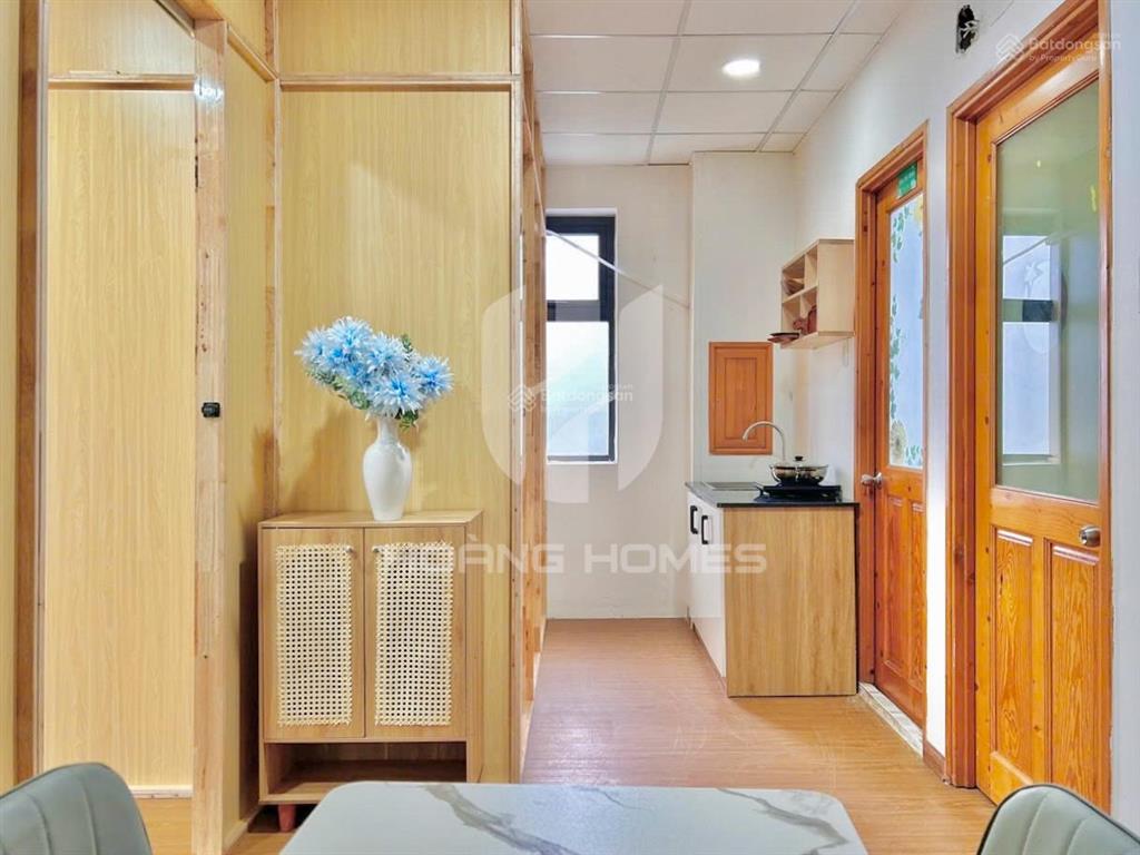 Cho thuê căn hộ 2 phòng ngủ full nội thất tại lakeview city, quận 2