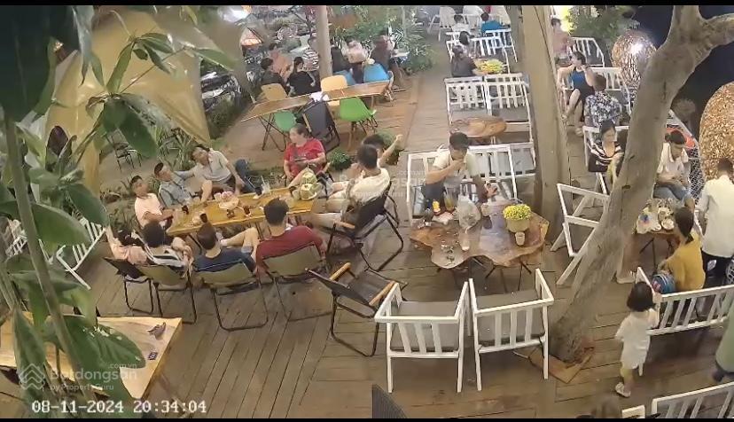 Sang nhượng toàn bộ quán cafe 1000m2 mặt tiền hà huy giáp  quận 12, thuê chỉ 8tr, lợi nhuận cao