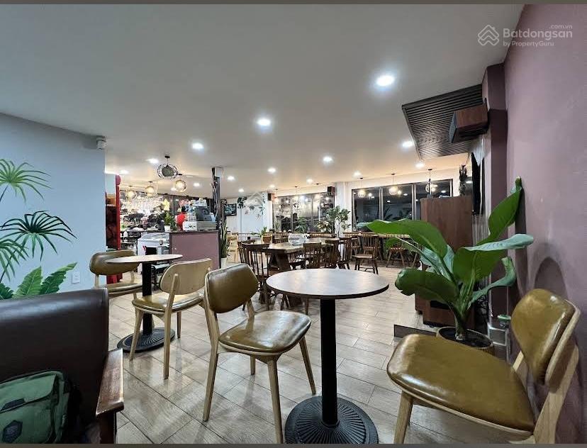 Sang quán cafe căn góc 12x28m nguyễn văn quá  quận 12, gần rạp phim galaxy và trung cấp bách khoa