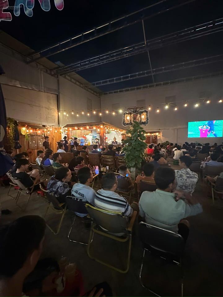 Sang quán cafe 400m2 liền kề tân kỳ tân quý bình tân, mặt bằng 45tr/tháng, lợi nhuận trên 100tr/th