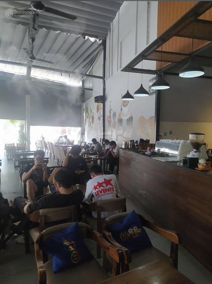 Sang quán cafe 15x16m căn góc 2 mặt tiền trần thị năm  quận 12, doanh thu cao, lợi nhuận ổn định