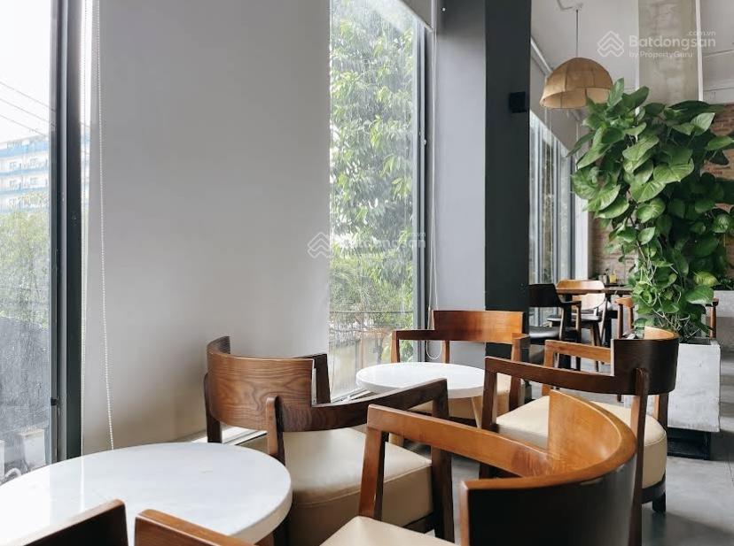 Sang quán cafe máy lạnh căn góc 3 mặt tiền đặng văn sâm, khu sân bay tân sơn nhất, thuê chỉ 35tr