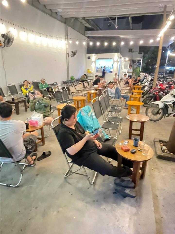 Sang nhượng quán cafe 8x25 căn góc 2 mặt tiền lũy bán bích tân phú, doanh thu cao lợi nhuận ổn định