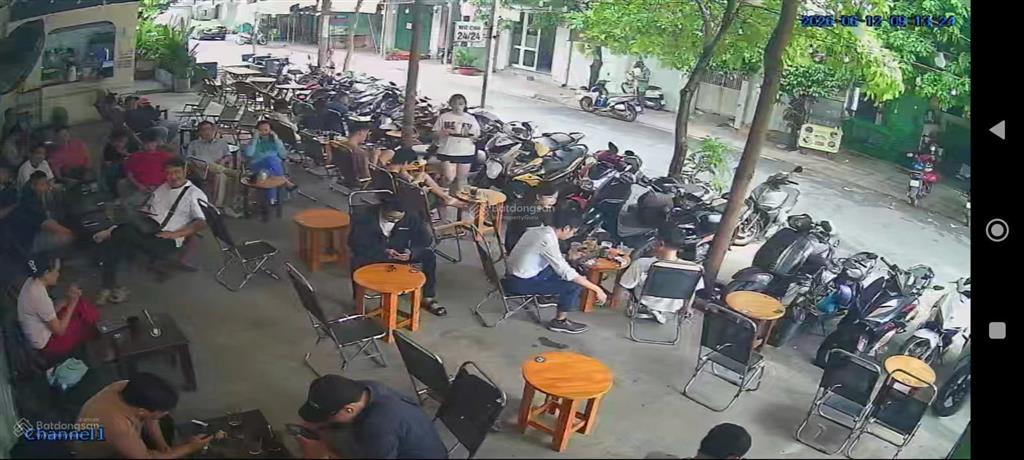 Sang nhượng quán cafe 8x25 căn góc 2 mặt tiền lũy bán bích tân phú, doanh thu cao lợi nhuận ổn định
