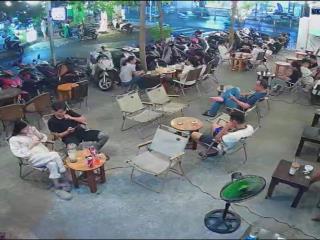Sang nhượng quán cafe 8x25 căn góc 2 mặt tiền luỹ bán bích tân phú, doanh thu cao lợi nhuận ổn định