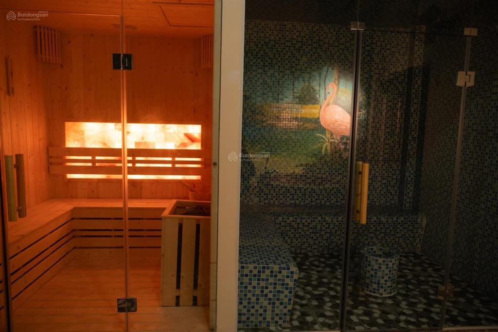 Sang tiệm massage 600m2 mặt tiền trần thủ độ  tân phú, tiệm mở 2 năm lượng khách quen ổn định