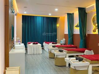 Sang tiệm massage 600m2 mặt tiền trần thủ độ  tân phú, tiệm mở 2 năm lượng khách quen ổn định