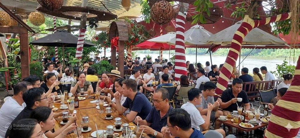 Sang quán cafe 1000m2 mặt tiền hà huy giáp  quận 12, giáp sông sài gòn, thuê mặt bằng chỉ 4 triệu