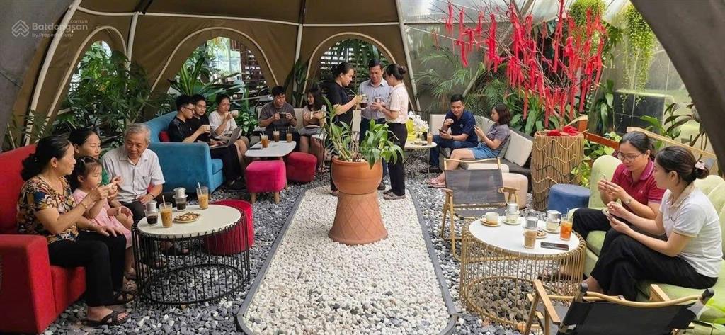 Sang quán cafe 1000m2 mặt tiền hà huy giáp  quận 12, giáp sông sài gòn, thuê mặt bằng chỉ 4 triệu