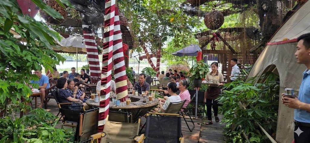 Sang quán cafe 1000m2 mặt tiền hà huy giáp  quận 12, giáp sông sài gòn, thuê mặt bằng chỉ 4 triệu