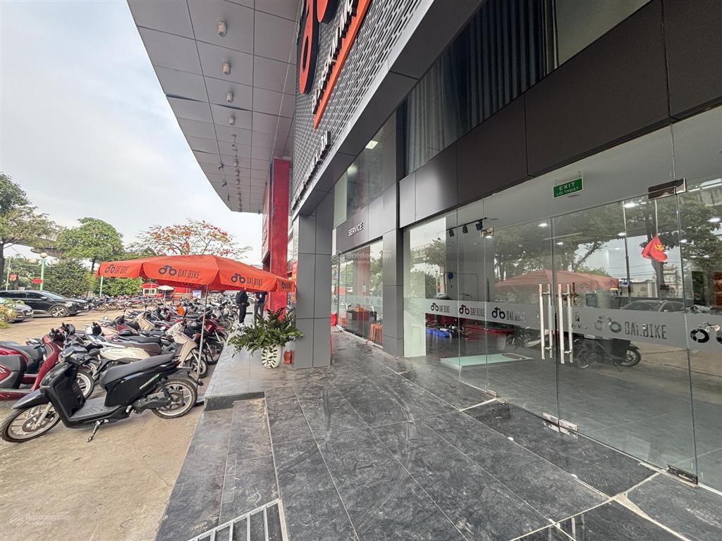 Cho thuê nhà mặt phố cầu diễn  nam từ liêm  225m2  mt 15m  hợp showroom  store   0396 835 ***