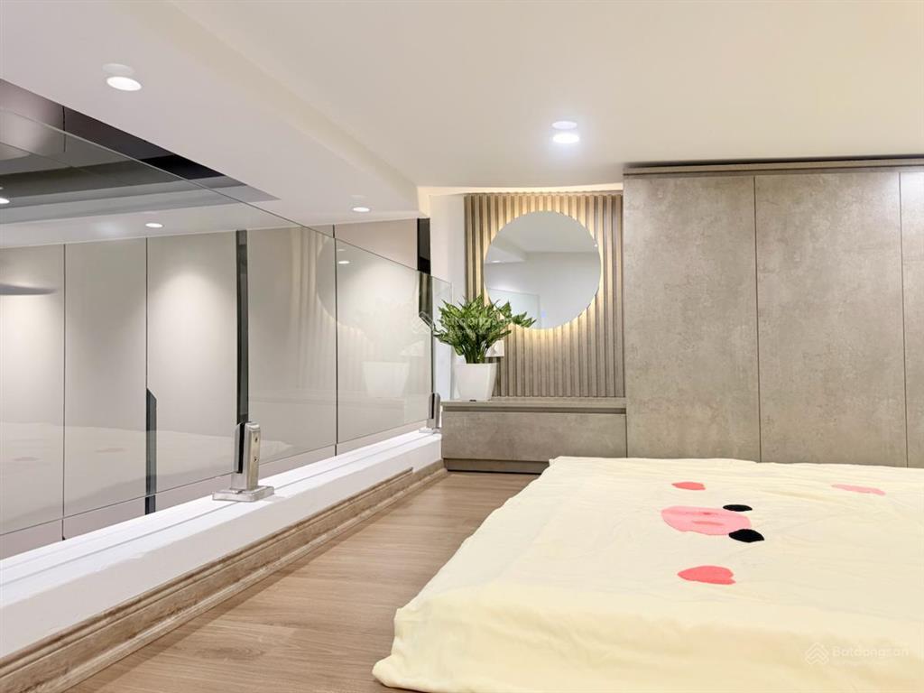 Chính chủ cho thuê căn hộ tập thể ngõ 133 nguyễn trãi, ô tô đỗ 45m2x 2pn full nội thất, ở ngay, 7tr